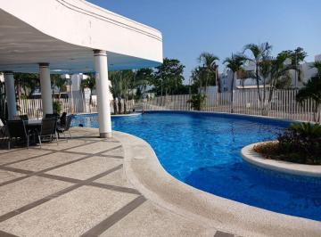Casa de 3 habitaciones, Manzanillo · Casa Carmen Mar de Plata - Salcc