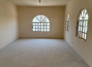 Casa · 200m² · 2 Recámaras · 2 Estacionamientos · Casa en Venta en Valle de San Carlos, San Nicolas de Los Garza