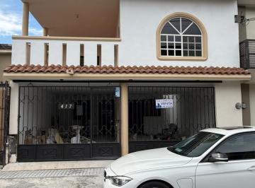 Casa · 200m² · 2 Recámaras · 2 Estacionamientos · Casa en Venta en Valle de San Carlos, San Nicolas de Los Garza