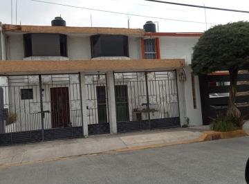 Casa en condominio de 5 habitaciones, Tlalnepantla de Baz · Excelente Oportunidad de compra¡Por Debajo de Su Costo de Avaluo. Tlalnepantla de Baz Edomex.