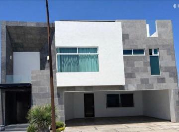 Casa en Venta de 5 habitaciones Lomas de Angelópolis · El Deseo Lomas de Angelopolis