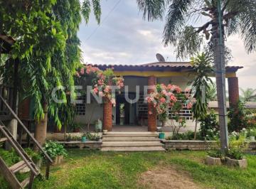 Casa · 180m² · 3 Recámaras · 2 Estacionamientos · Casa en Venta El Paraiso, Chiapa de Corzo