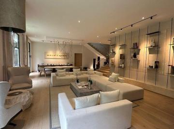 74b446050fe2e584a7aed77305fd5f50ee71a923ab310762b1a3d23cbbb5f592 · Casa en Venta o Renta en Bosques de Las Lomas
