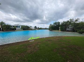 Casa de 4 habitaciones, Mérida · Casa en Renta en Kanha Grand Lago | Yucatán Country Club