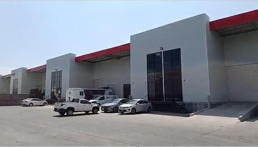 Commercial Warehouse for Rent in Querétaro — Ideal for Logistics and Storage