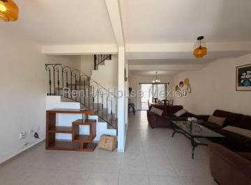 Casa de 3 habitaciones, San Miguel de Allende · Venta Casa Amueblada con Roof Garden en Zirándaro, San Miguel de Allende Vm3058
