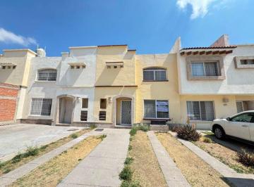 Casa de 3 habitaciones, Aguascalientes · Casa en Renta en Aguascalientes, La Rioja