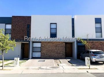 Casa en condominio de 2 habitaciones, El Marqués · Casa en Renta en Zibatá | Recámara en Planta Baja y Amenidades Premium