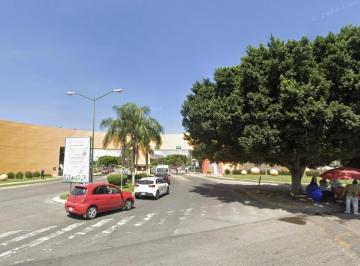 Ingreso principal al coto Campo Real Zapopan · Casa en Renta en Campo Real, Zapopan, Jal