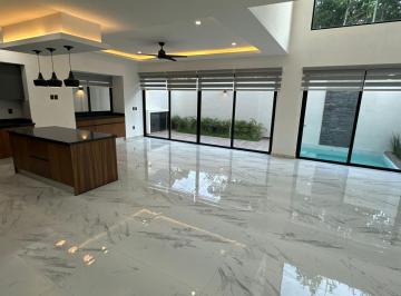 Casa de 3 habitaciones, Benito Juárez · Casa en Renta en Vía Cumbres, Cancún