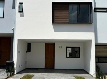 Casa · 188m² · 4 Recámaras · 3 Estacionamientos · Residencial Argenta Mirador Zapopan