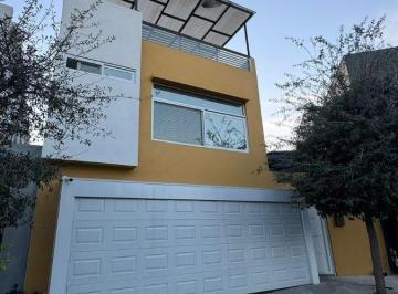 Casa de 4 habitaciones, Monterrey · Casa en Venta, Cumbres Jade, Monterrey, N L