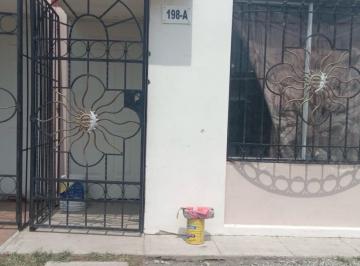Casa · 36m² · Oficina - La Esmeralda