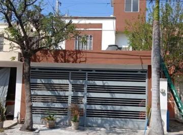 Casa de 4 habitaciones, Apodaca · Venta de Casa en Valle de Las Palmas 4to Sector