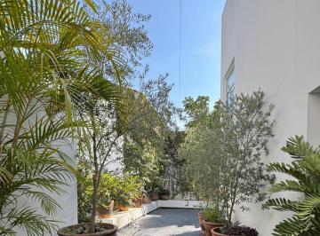 Casa · 290m² · 3 Recámaras · 3 Estacionamientos · Casa en Renta en Mar Azov 1526 Casa 03 Col. Country Club Guadalajara, Jalisco.