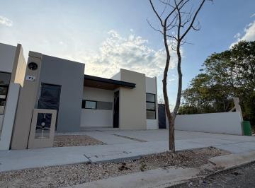 Casa de 2 habitaciones, Mérida · Casa de un Piso en Cholul 2 Dorm. 225 m² de Terreno