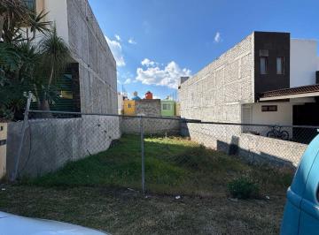 Terreno / Lote 205m² Venta Fraccionamiento Montaña Monarca · Terreno en Venta Paseo Altozano