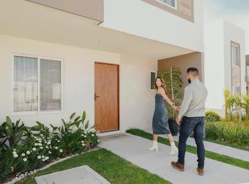Casa · 102m² · 4 Recámaras · 2 Estacionamientos · Casa en Venta Modelo Bonaza