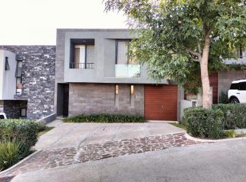 4fa9e999085a592e9e0600acda0d42c3e71d0997ce1d263769b2cd148fefaf51 · Casa en Venta en Altozano Dentro de Condominio Cañada