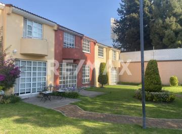 Casa de 3 habitaciones, Metepec · Casa en Renta en Hábitat II, Metepec