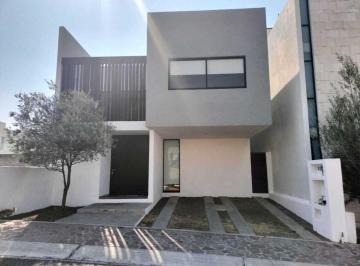 8973613ab3aaa4e9b15730824ea0da7f056608e427c5ae70e2dcdf787b52d959 · Casa en Venta en Condominio La Cima, Cerca de Residencial El Refugio