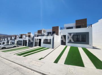 Casa · 130m² · 3 Recámaras · 2 Estacionamientos · Casa en Venta en Residencial Andalucía, El Florido.