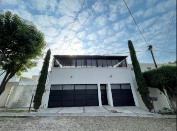 Casa de 3 habitaciones, Querétaro · Casa con Terraza en Venta en Sicomoro, Arboledas