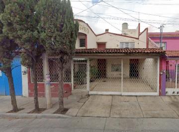 Casa de 4 habitaciones, Guadalajara · Casa en Venta en Echeverria, Guadalajara, Jalisco.