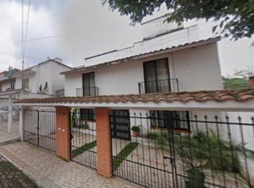 Casa de 4 habitaciones, Coatepec · Venta de Casa en Coatepec, Celestino Martinez Callantes 29, Veracruz.
