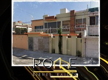 Casa de 3 habitaciones, Venustiano Carranza · Casa en Jardin Balbuena de Recuperacion Bancaria Muy Cerca del Velodromo!