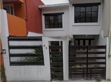 Casa de 3 habitaciones, Coatepec · Venta de Casa en Coatepec 68, Rincon Coatepec, Veracruz