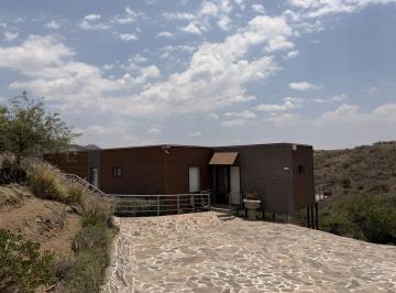 Casa · 358m² · 6 Recámaras · Residencia Campestre Duplex en Diada – Dos Casas Modulares con Vista a Cristo Rey