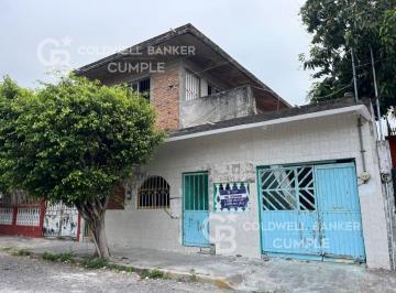 Casa de 4 habitaciones, Veracruz · Casa en Venta en Playa Linda