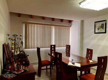Casa · 244m² · 3 Recámaras · 1 Estacionamiento · Casa en Venta en Toluca | Barrio de San Bernardino