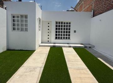 Casa de 2 habitaciones, Zapopan · Casa en Venta - El Fortin