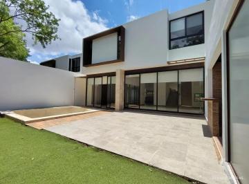1 · Se Vende Casa Dentro de Fraccionamiento Privado en Santa Gertrudis Copo, Merida