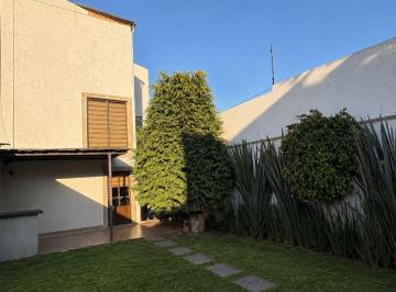 Casa en condominio de 3 habitaciones, Toluca · Casa + Terreno (Jardin) en Privada [entre Toluca y Metepec] con Acbados Modernos