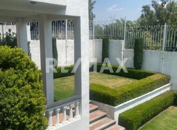Casa · 320m² · 3 Recámaras · 3 Estacionamientos · Casa en Renta en Bosques del Lago - (4)