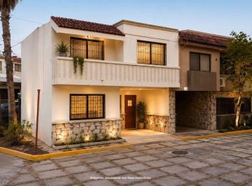 Casa de 3 habitaciones, Monterrey · Casa en Privada – Cumbres 2º Sector | 3