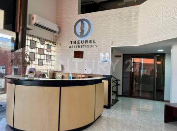 Oficina · 1082m² · 10 Recámaras · 18 Estacionamientos · Venta de Inmuble en Clinica Selecta