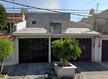 Casa de 3 habitaciones, Nezahualcóyotl · Casa en Venta en Polanco, Metropolitana 3era Sección, Nezahualcoyotl, México