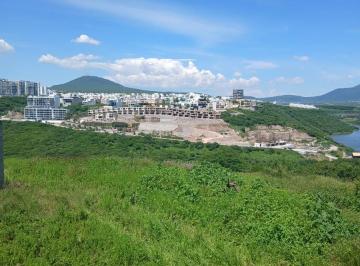 Terreno / Lote · 1650000m² · Terreno Ha Pegadas Al Batan Corregidora