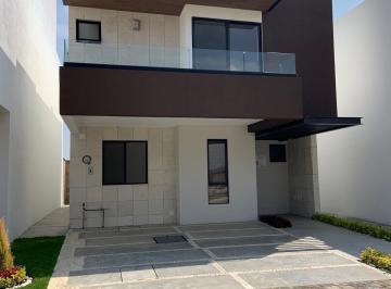 Casa · 163m² · 3 Recámaras · 2 Estacionamientos · Casa en Venta, 3 Recámaras, Alberca, Altaria Residencial, Lomas de Angelópolis III, Última