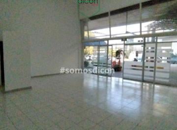 Local comercial · 110m² · 1 Estacionamiento · Local en Renta Plaza San Pedro