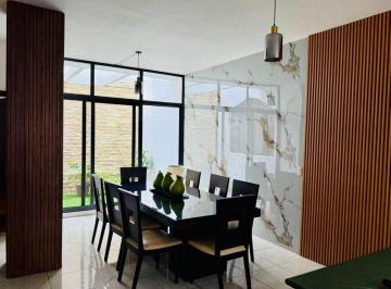 Casa de 4 habitaciones, Tepatitlán de Morelos · Casa en Venta Fraccionamiento Lomas del Real Tepatitlan