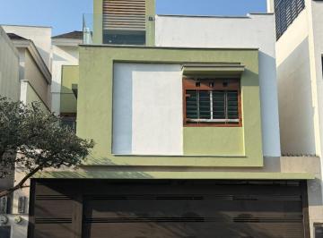 Casa de 3 habitaciones, Monterrey · Amplia Casa en Renta Puerta de Hierro 3 Niveles Equipada