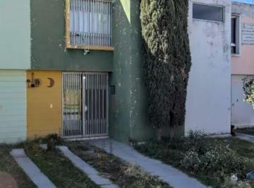 Casa de 3 habitaciones, Tlajomulco de Zúñiga · Se Vende Casa Unifamiliar de Dos Niveles con Tres Habitaciones en Tlajomulco de Zúñiga, Jalisco
