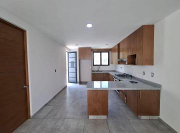 Casa de 3 habitaciones, Cuernavaca · Casa en Venta con Alberca en Cuernavaca, Morelos | Zona Norte Frente a Colegio Montes Oca