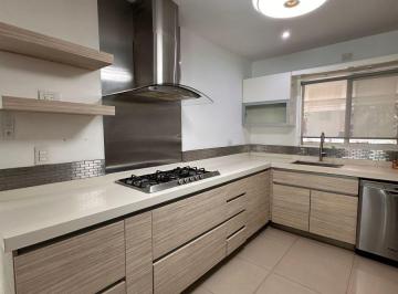 Casa de 3 habitaciones, Monterrey · Se Vende Casa con Alberca en Cumbres Madeira