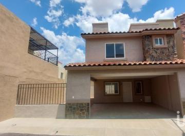 Casa · 158m² · 3 Recámaras · 2 Estacionamientos · Casa en Renta en Residencial Real Madeira, Pachuca, Hgo.